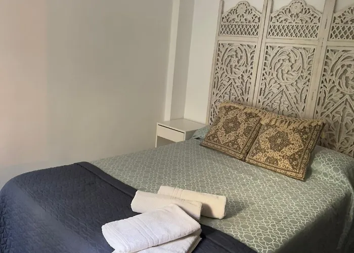 La Dorada 토레몰리노스